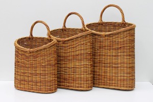 Juego de 3 Cestas Colgantes de Mimbre Hechas a Mano, Almacenamiento de Ratán Natural con Forma de Animal, Ecológicas, Modernas, Multifuncionales, Hechas en Vietnam - Product Image 1