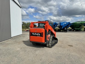 Cargador Frontal Kubota SVL75-3 con Capacidad de Carga de 9 Toneladas, Cilindro Hidráulico Eaton, Caja de Cambios y Engranajes Marca ASV - Product Image 3