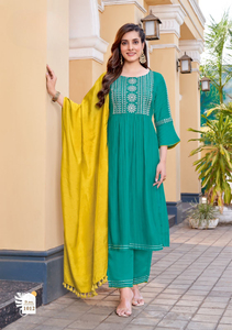 Kurti งานลูกไม้ผ้าเรยอนสีทองพิมพ์ลาย - Product Image 6