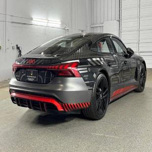 Audi RS e-tron GT quattro 2023, état impeccable - Product Image 3