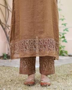 Designer Party Wear Look New Top Bottom con Dupatta con bordado Sequence Work - Product Image 4