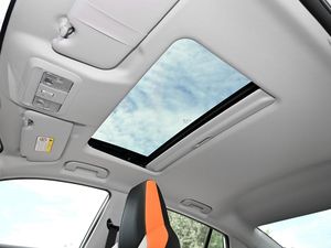 Modelo 2023 SHIN-EN, Auto a Gasolina con Precio Confiable y Auto Eléctrico Rápido con Certificado GCC - Product Image 2