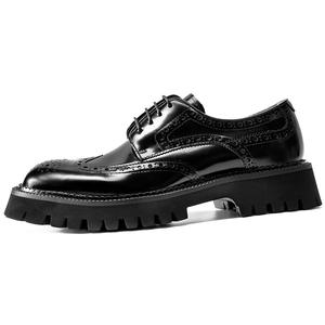 High-quality designer leather <b>shoes</b> with English-style carved heel for <b>men</b> - designer leather <b>shoes</b> - Product Image 5