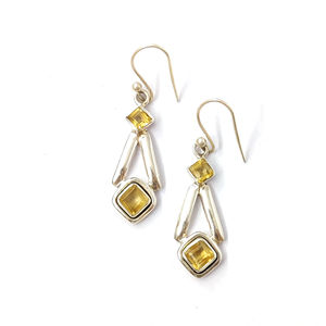 Boucles d'oreilles en cristal de citrine de 4,3 grammes, bijoux élégants et lumineux - Product Image 1