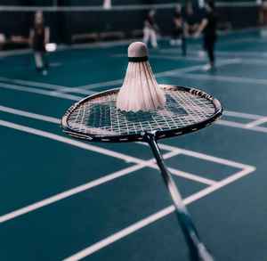 Raquettes de badminton de haute qualité et durables pour les joueurs amateurs et seniors avec un design de logo personnalisé - Product Image 3