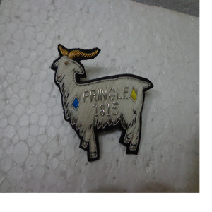 Parches bordados hechos a mano para usar en chaquetas y camisas, en forma de cabra, para diseñadores de moda y diseñadores de ropa - Product Image 6