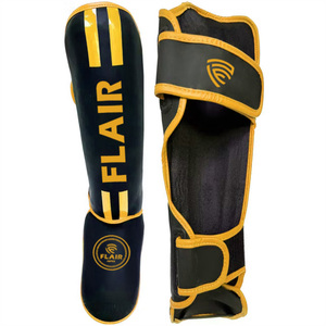 Nouveau Style protège-tibias jambe genouillères coup de pied boxe respirant entraînement léger boxe protège-tibias fabriqués au Pakistan - Product Image 1