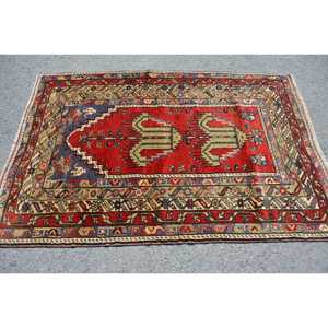 Alfombra vintage de 4x5.9 pies (122x180 cm), alfombra turca a cuadros rojos - Product Image 3