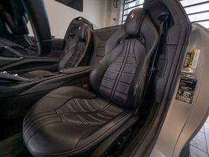 ชื่อสะอาดใช้ FER-RARI 812 GTS RWD พร้อมส่ง-จัดส่งถึงบ้าน - Product Image 3
