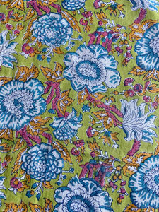 ผ้าฝ้ายพิมพ์ลายดอกไม้สีเขียวด้วยมือ ลายพฤกษศาสตร์สไตล์วินเทจยุโรป - Product Image 4