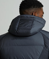 Nouvelle conception de manteau imperméable à capuche pour homme, parka matelassée, mode canadienne, hiver, extérieur, chaud, parka en duvet d'oie pour homme, veste pour homme