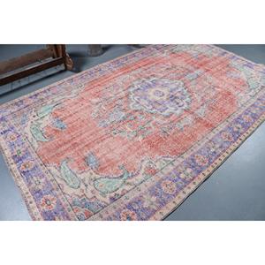 Tapis turc 5,6 x 9,4 pieds, tapis en laine vintage à fleurs rouges - Product Image 2