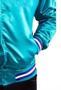 Chaqueta de bombardero unisex de moda de diseñador, chaqueta de bombardero de satén de béisbol con botones bordados con logotipo de apliques personalizados para hombre al por mayor - Product Image 6