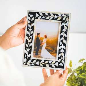 Cadre photo en nacre incrustée de coquillages capiz, fait main, directement du fournisseur - Product Image 4