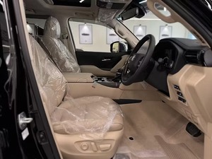 Toyota Land Cruiser d'occasion 2023, noir, 7 places, cuir, caméra de recul, norme Euro III, 8L - Product Image 2