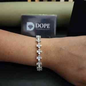 สร้อยข้อมือเพชรทรงลูกแพร์ 5 กะรัต แบบสังเคราะห์ (เพาะเลี้ยงในห้องปฏิบัติการ) สำหรับผู้หญิง ดีไซน์หรูหราทันสมัย ทองคำขาว 14 กะรัต ของขวัญวันวาเลนไทน์ - Product Image 6