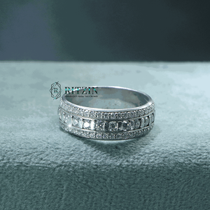 แหวนแต่งงานสำหรับผู้หญิงลายเพชรทรงกลมตัดเต็มรูปแบบ - Product Image 3