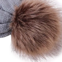 Chapeau d'hiver chaud en fausse fourrure avec pompon, tricoté à la main, style image, réglable, unisexe, pour enfants, voyage, OEM ODM 2024