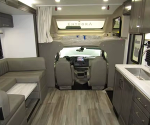 2025 2024 E-n-t-e-g-r-a O-D-Y-S-S-E-Y 24B Vehículo de Camping, Autocaravana, Remolque de Viaje - Product Image 3