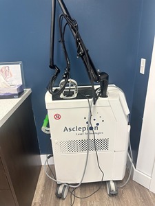 Sistema facial de tratamiento Cartessa SkinWave 2022 con pieza de mano Aqua, pieza de mano de pulso eléctrico y pieza de mano de doble elevación - Product Image 5