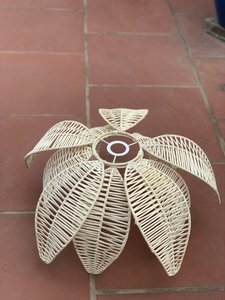 Nouveau design abat-jour en forme de feuille fait à la main en rotin naturel meilleure vente 2023 - Product Image 4