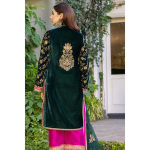 Zainab Chottani ชุดสูทผ้ากำมะหยี่สำหรับผู้หญิง TC-267 - Product Image 4