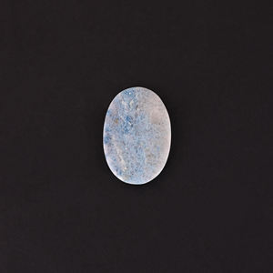 ขายส่งล็อต 32 ชิ้น หินโทรลไลต์สีน้ำเงินธรรมชาติทรงคาโบชอง น้ำหนัก 117.64 กรัม ขนาดฟรีไซส์ คุณภาพ AA จาก Ishu Gems สำหรับทำเครื่องประดับที่ไม่เหมือนใคร - Product Image 3