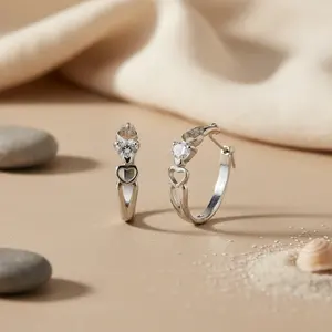 Pendientes de Aro de Plata 925 con Forma de Corazón para Mujer, Joyería Religiosa Delicada con Baño de Rodio, con Diamantes de Oro de 18K, Circonita y Perla - Product Image 1