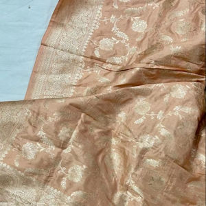 ผ้าส่าหรีผ้าไหมแฮนด์เมด/ผ้าส่าหรีผ้าไหมงาน zari/ผ้าไหมแจ็คการ์ดส่าหรีผ้าไหมเนื้อนุ่มส่าหรีผ้าไหมสีแดงสำหรับเจ้าสาว - Product Image 1