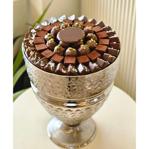 Vaisselle luxueuse de qualité supérieure Desserts Bonbons Bol de serveur de chocolat Bol de chocolat de forme ronde en métal poli doré à vendre - Product Image 1