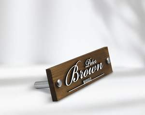 Elegante Placa de Identificación de Madera para Escritorio |   Artesanía Premium Hecha a Mano |   Ofertas de Venta al Por Mayor - Product Image 2