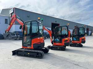 Mini-excavatrices Kubota KX016-4 et U27-4 d'occasion de qualité supérieure, avec godet hydraulique de 0,06 m³ de capacité, chargeur haute efficacité - Product Image 3