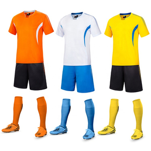 Combinaison de basket-ball OEM avec services de vente en gros maillot de sport cousu personnalisé vêtements de basket-ball ensembles d'uniformes de basket-ball à sublimation - Product Image 1