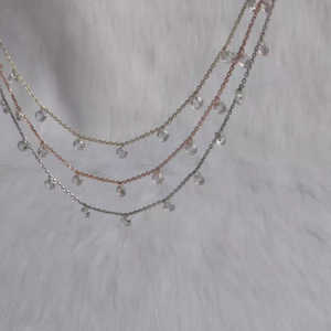 Collier triple couche multi-tones pour femmes élégantes recherchant un éclat raffiné - Product Image 4