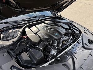Used M850i xDrive Convertible 523-hp Twin-Turbo V8 - Product Image 5