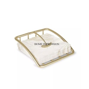 Porte-serviettes vertical en métal créatif Porte-serviettes pour table à manger de restaurant Boîte à serviettes classique polie or de la meilleure qualité - Product Image 2