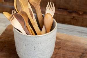 Pot à ustensiles en céramique écologique de style minimaliste |   Rangement pour cuillères, spatules et couverts |   Lave-vaisselle moderne pour la cuisine - Product Image 2