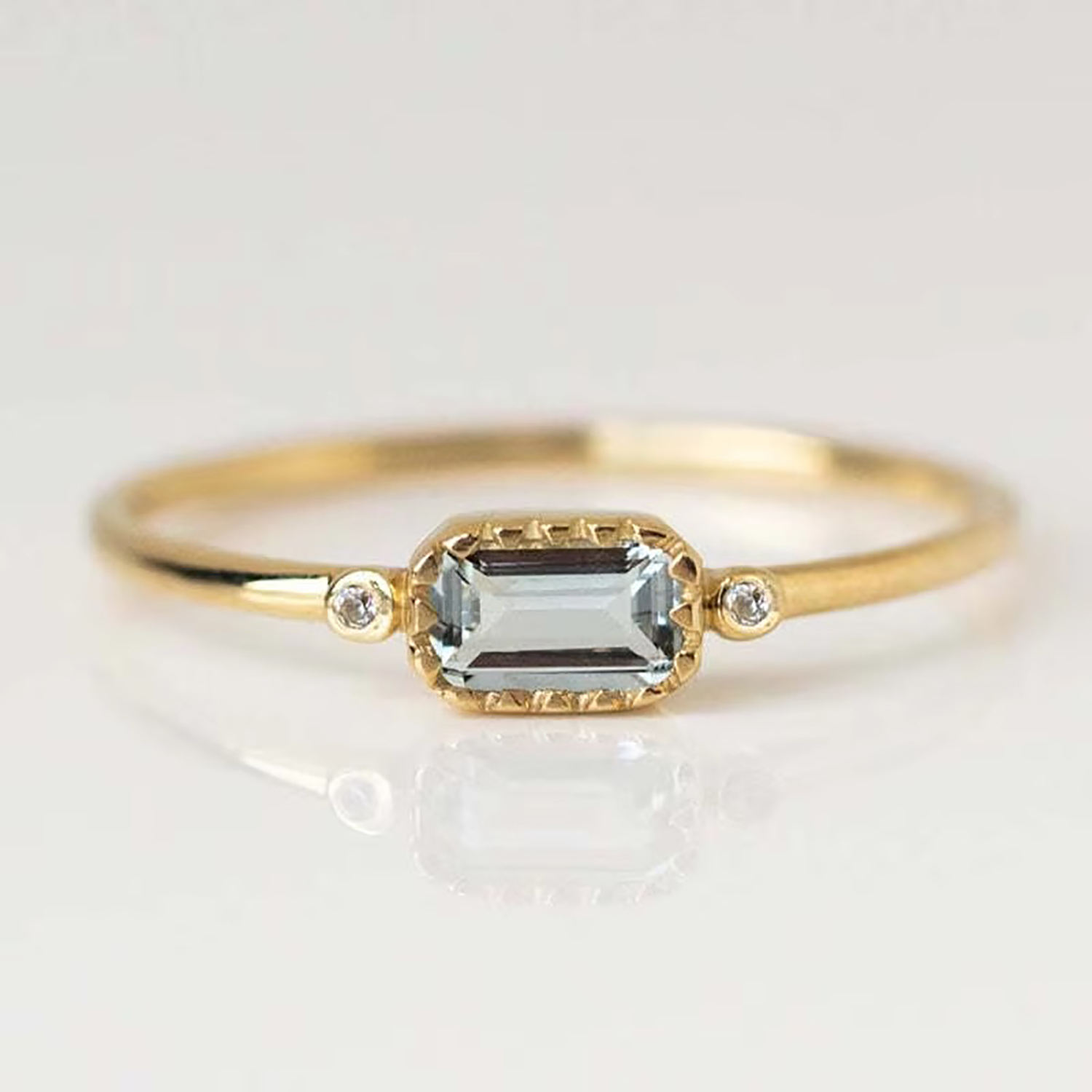 อะความารีน