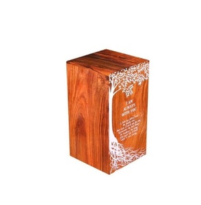 Urnes faites à la main pour la crémation Mère Crémation pour l'homme pour cendres Arbre de vie Urne (palissandre blanc adulte) - Product Image 4