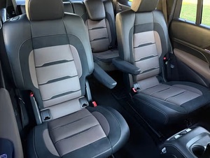 รถเมอร์เซเดส-เบนซ์ สปรินเตอร์ GLS GLS 63 AMG ปี 2023 รับรองคุณภาพ สภาพดีเยี่ยม มือสอง เกียร์ออโต้ เทอร์โบ ภายในเบาะหนังสีอ่อน ระบบควบคุมอุณหภูมิอัตโนมัติ ล้อแม็ก R17 ครบชุด - Product Image 6