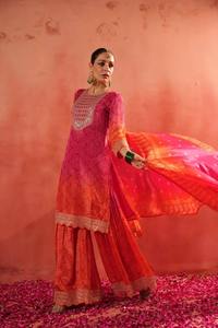 Vêtements de fête à la demande et look traditionnel Heavy Sharara Palazzo et Dupatta pour filles disponibles au meilleur prix - Product Image 3