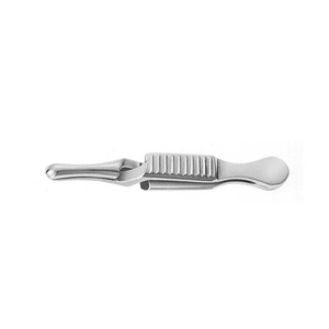 Pince à épiler professionnelle en acier inoxydable Serrefine à mâchoires droites dentelées de petite taille - Product Image 1