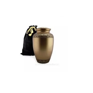 High Quality Brass Metal Cremation <b>Urn</b> Handmade Customizable Durable Large Capacity American Style Outdoor <b>Pet</b> <b>Urn</b> Sale - Product Image 4