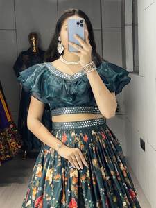 Lentejuelas de bordado puro para mujer, ropa de fiesta con borde de encaje confeccionada Lehenga Choli india tradicional para verano e invierno - Product Image 6