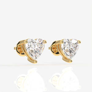 Boucles d'oreilles solitaires en or 14 carats avec diamant de laboratoire taille cœur - Product Image 2