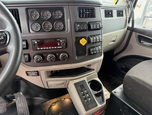 Affordable Used Dump Truck 2024 2023 2022 Peterbilts 567 Tri Axle Dump Truck 510HP 6 Speed Automatic - Product Image 5
