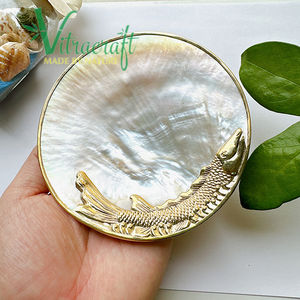 Plat de service artisanal pour œufs de caviar de qualité supérieure, fabriqué en nacre mélangée à du cuivre plaqué or, sûr à utiliser, taille 10-11 cm - Product Image 4