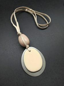 Nouveau collier en tissu élégant multicouche Bijoux pour les occasions comme les fiançailles, les mariages et les fêtes de Noël Diwali Eid Festive Wear - Product Image 3