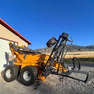 Recogedor de Piedras Scorpio 550, 7 Rejillas, Tolva de 5 yd3, Capacidad para 27 Piedras y Potencia Hidráulica de Alta Resistencia para una Limpieza de Campo de Alta Eficiencia - Product Image 2