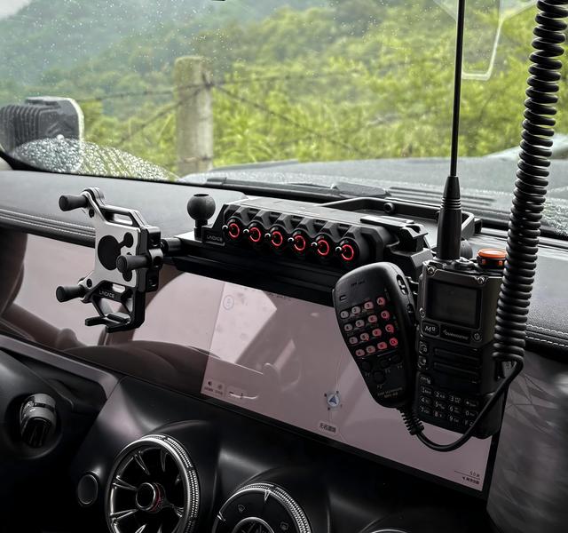 Off Road Vehicle LED Light Bar Control Wireless 6 Gang Switch Panel Universal Wireless 6 Gang Switch Controller Panel